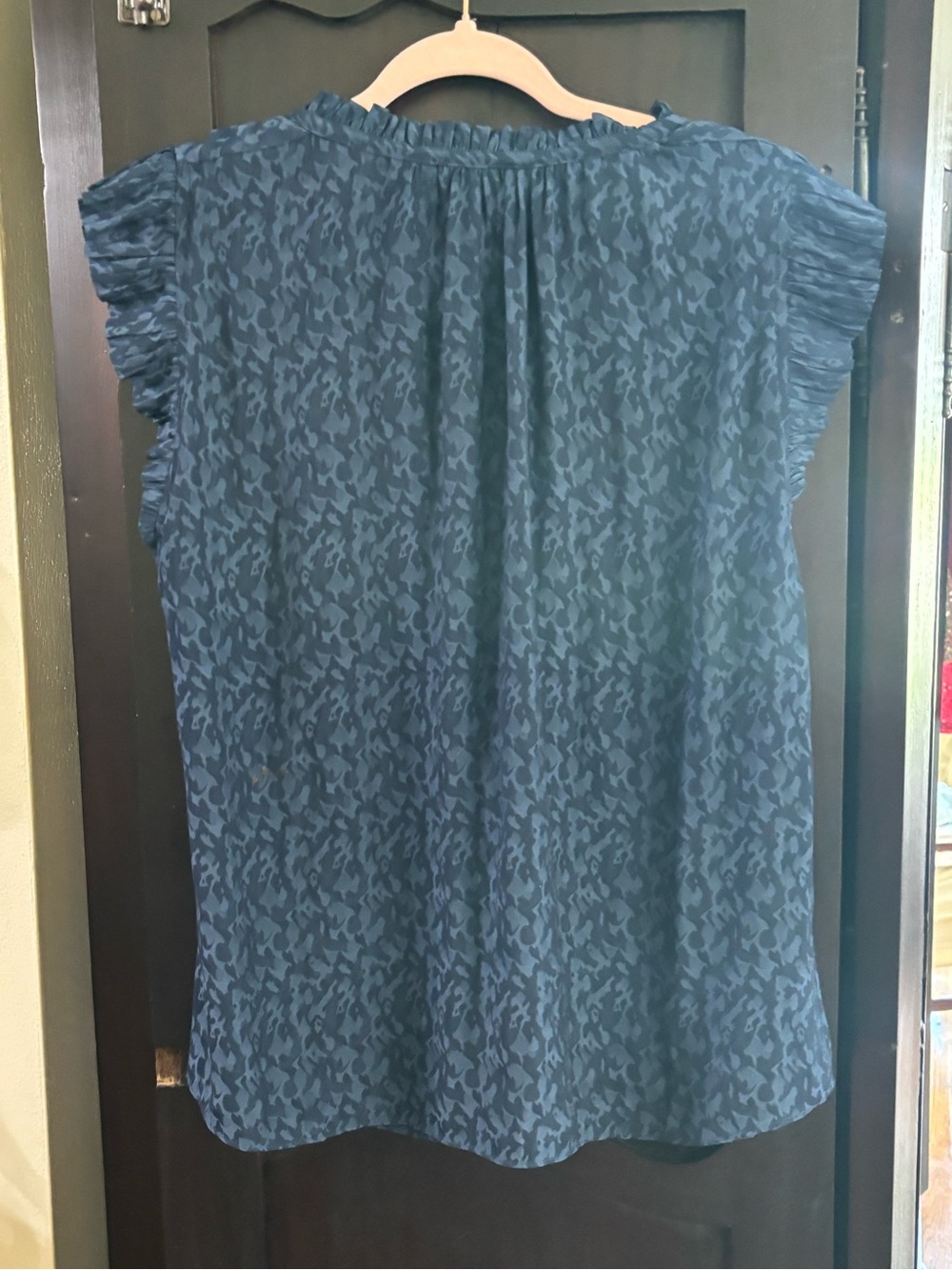 Current Air Navy Patterned V-Neck Ruffle Sleeve Top - Picture 2 of 2